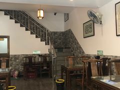 -一间楼牛羊肉泡馍馆(东一路店)