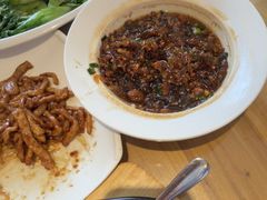 -严记小天府酸菜鱼(西四路店)