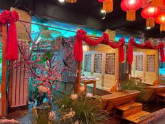 -红色根据地文化主题酒店(太湖街店)