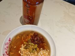-渝是乎川渝小炒(新世界百货望京店)
