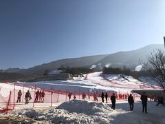 -鳌山滑雪度假区