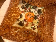 鸡蛋蘑菇熏肉荞麦可丽饼-RAC BAR(安福路店)