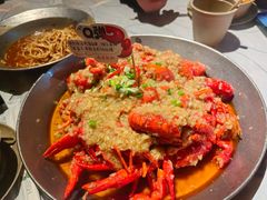-巴厘龙虾·榜首油焖大虾(音乐学院·沿江酒馆店)