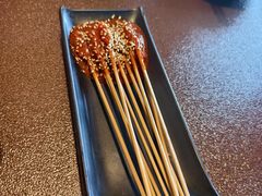 -曼听小寨海鲜烧烤·大连辣炒大王(盖州街店)