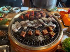 -韩景台烤肉(八大处店)