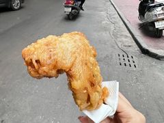 -后街女孩肠粉店