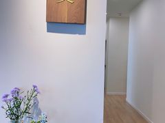 -至艾推拿院·三伏灸(昆城广场店)