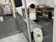 -易家桥黄忠明点心铺(易家桥菜市场店)