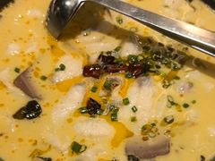 老坛酸菜鱼锅-辣婆婆(航天桥店)