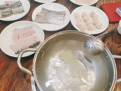 -正能量脆肉鲩火锅