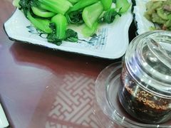 -撒拉人家.酸菜牦牛肉火锅