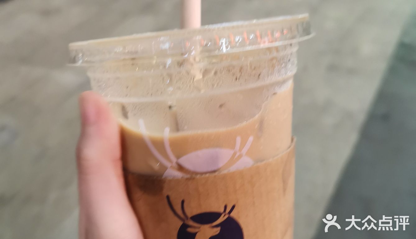 海口探店|秋天的第一杯奶茶生椰拿铁