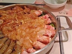 -黄记煌三汁焖锅(新佳丽江汉路店)