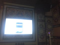 -欢乐迪KTV(南坪上海城店)