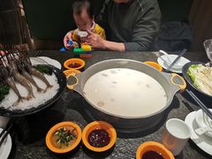 -煲宫猪肚鸡(昆山金鹰国际购物中心店)