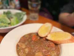 -Hooley's活利仕西餐厅(珠江新城店)
