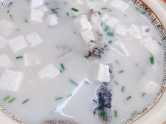 -胡子饮食店