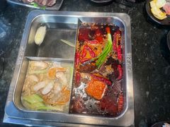 -重庆九记老火锅(广场店)