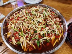 鲜锅兔-邱金小炒·30 年盐帮江湖菜(自贡店)