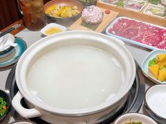 -四点金粥底火锅(沂州里店)