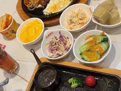 -豪享来牛排(人民店)