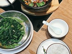-荣基四海一家·家常菜·海鲜大排档(新安店)