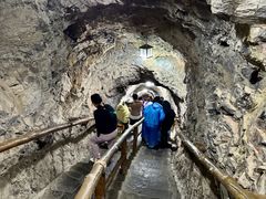 -龙水峡地缝景区