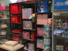 零售区-爱维尔阳光蛋糕(越湖店)