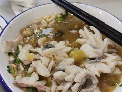 -重庆何乌鱼(南湖逸家店)