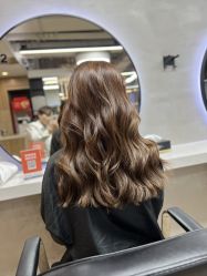 -奈川烫染Salon