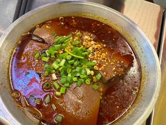 -蓉三少冒烤鸭·四川小吃集(北京首店)