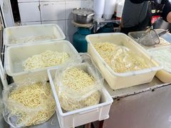 -中山牛肉肥肠粉面馆(军工社区店)