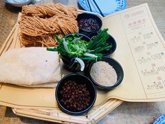 烙馍卷馓子-大张烙馍村(三环南路旗舰店)