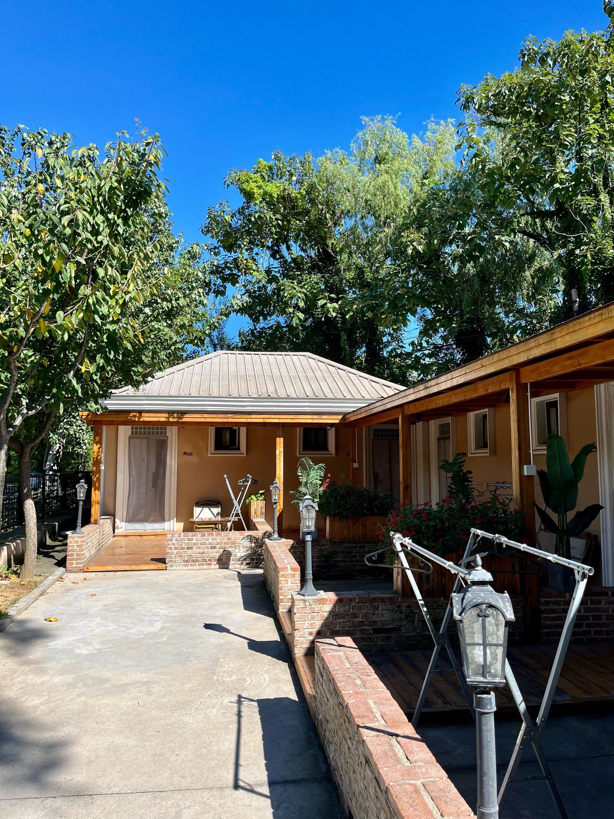 北戴河靠海带狗全家出游的美丽民宿!