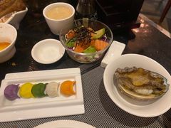 -半岛翡丽海鲜自助餐厅(观风亭店)
