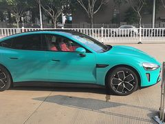 -超跑熊跑车俱乐部