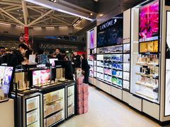 -日上免税店(三径路t3店)