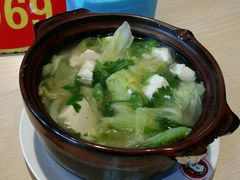 -闫家驴肉老店(华电一校店)