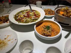 重庆酸菜鱼-小放牛炒菜馆(裕华万达店)