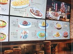 -八府香鸭·啫啫煲(华山路店)