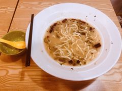 -乐达酸菜鱼面(山师东路店)