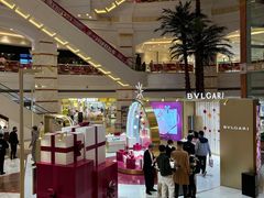-五月罗马海鲜自助餐厅(月星环球港店)