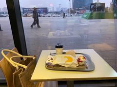 -麦当劳(哈西万达店)