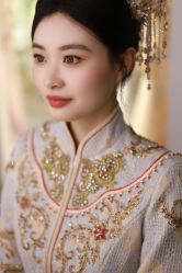 -艾米丽婚纱礼服
