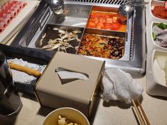 -海底捞火锅鲜切牛肉主题店(长寿路店)