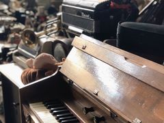 -亮佳鸿华二手市场