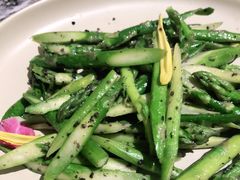 松露酱炒鲜芦笋-鹿港小镇(霄云店)
