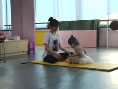 -舞研舞蹈培训(魏公村校区)