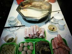 -火锅吴彦祖(缤纷环球百富广场店)