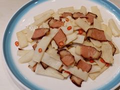 重庆腊肉炒绿笋-百里鲜·闽南家宴·福建菜